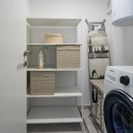 Argosy Near Old Town With Sea View And Free Parking * Dubrovnik