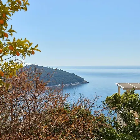 Argosy Near Old Town With Sea View And Free Parking *